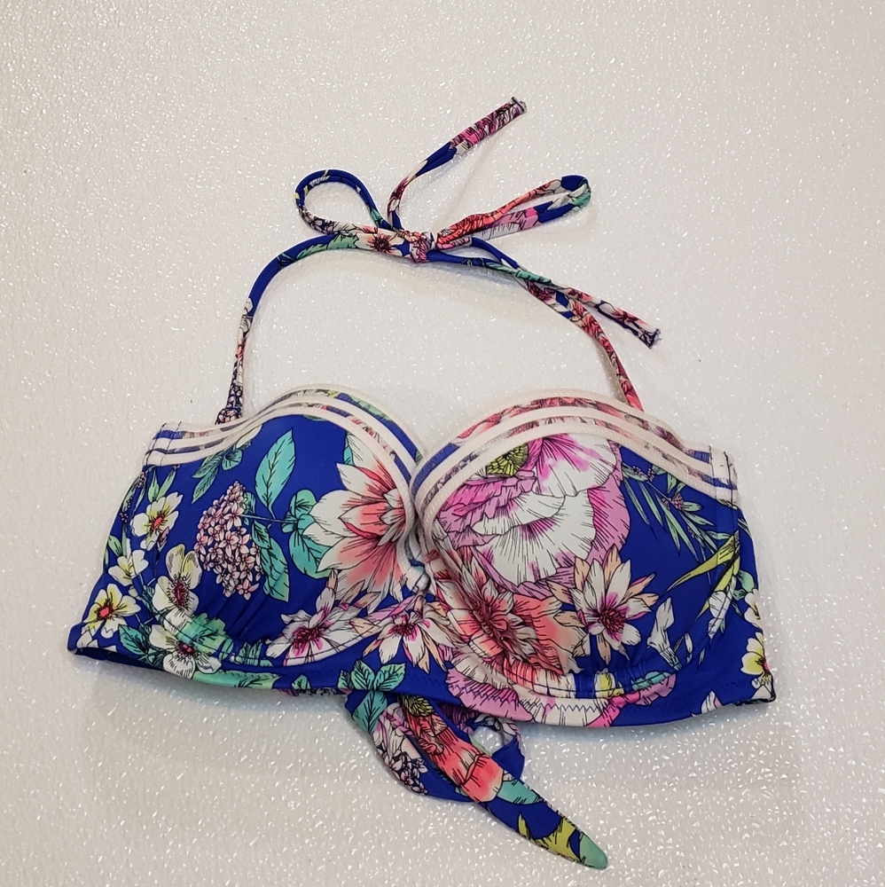 Shade & Shore Floral Bikini Top 34C